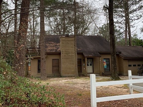 3rd image of 9 Woodfern Ct