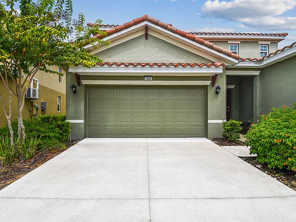 Double car garage.