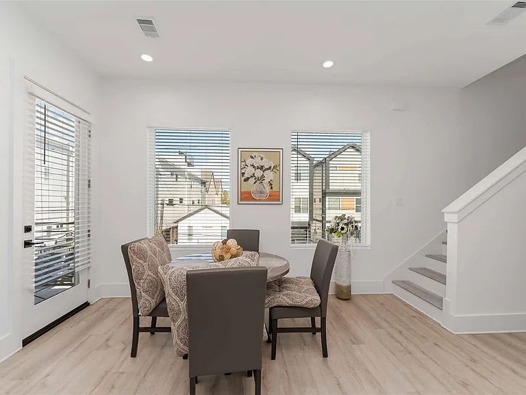 3410 Baer St #C — Photo 10
