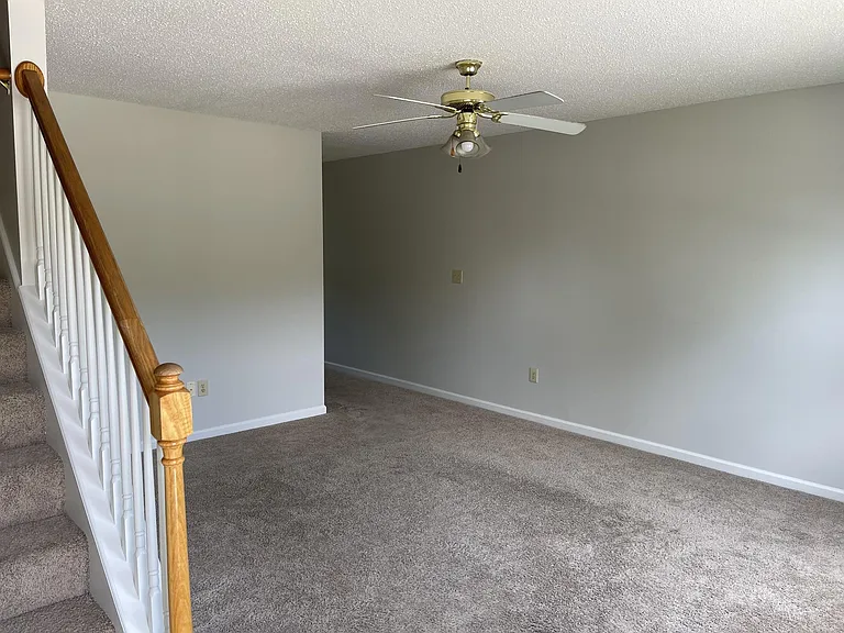 613 Wilderness Trl — Photo 2