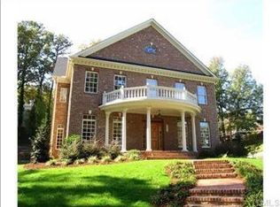 3351 Granville Dr, Raleigh, NC 27609