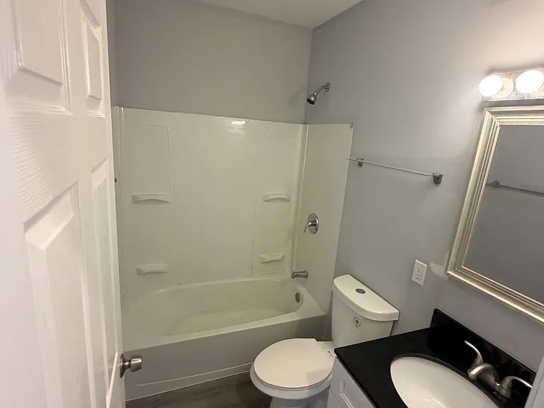 102 Ridgway St #1 — Photo 5