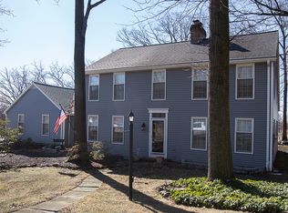 215 Dogwood Dr, Hershey, PA 17033