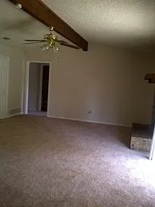 We'll leave the lamp on! This home is available 01/12/27! — Photo 3