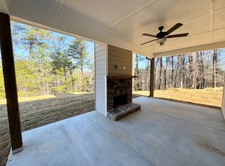 6412 River Plantation Dr, Lula, GA 30554