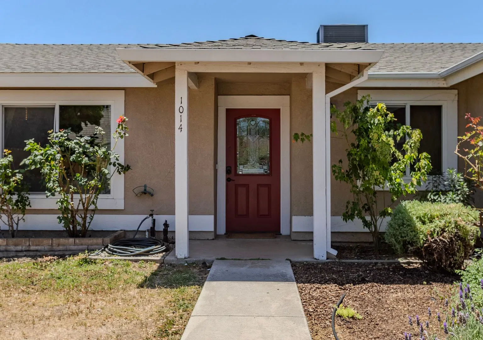 Nice 3-bedroom home near the high school — Photo 2