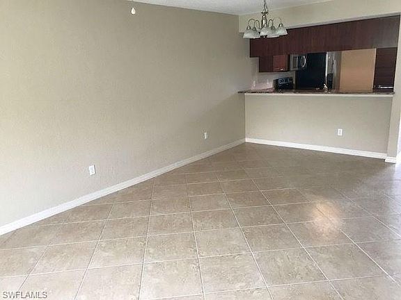 4th image of 719 SW 47th Ter APT 102