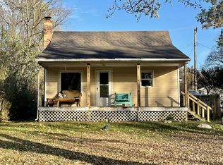 1217 Barron Lake Rd, Niles, MI 49120