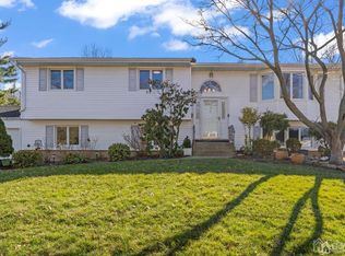 59 Wellington Rd, East Brunswick, NJ 08816