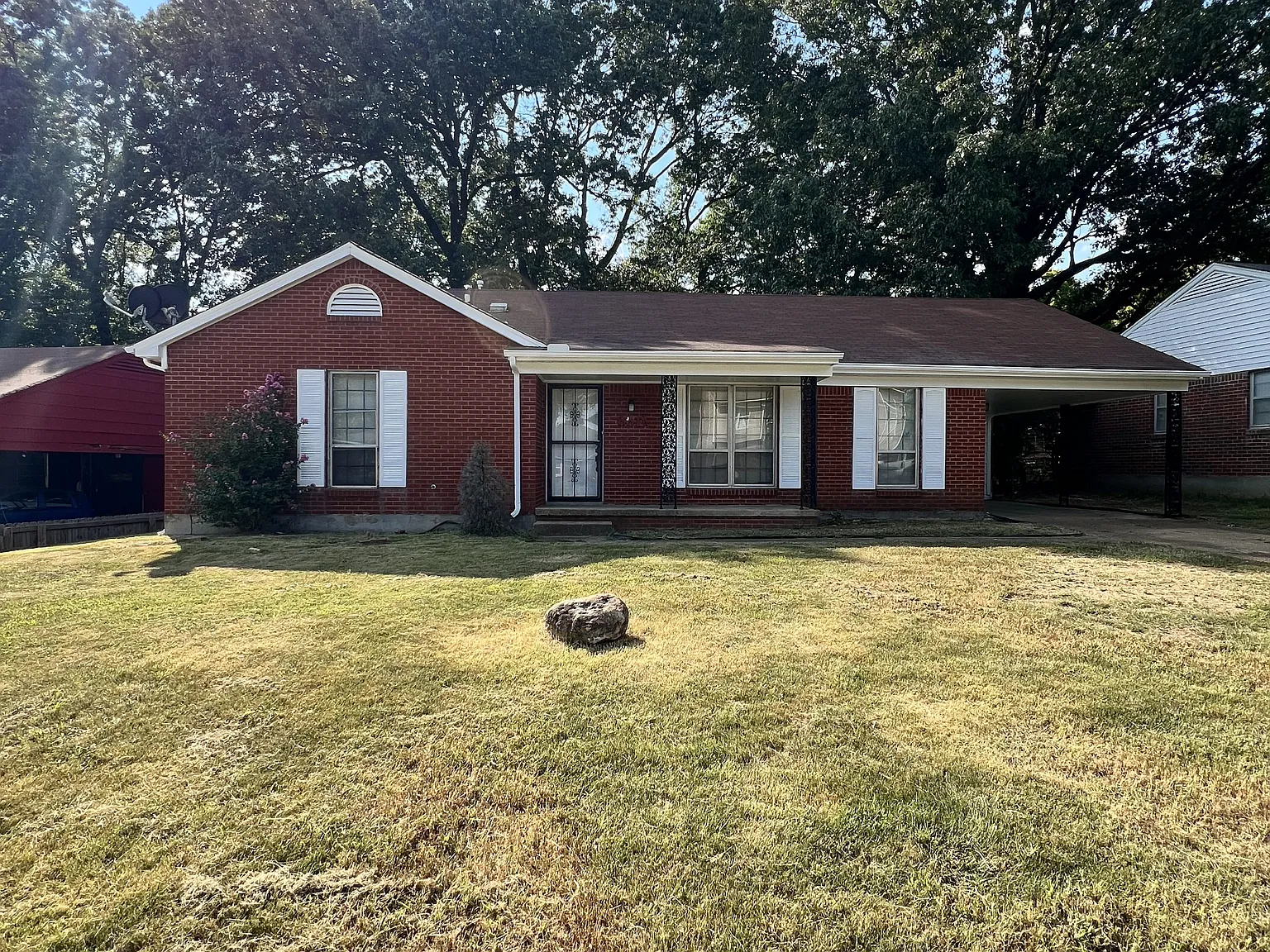 3611 Naylor Drive - 1 — Photo 3