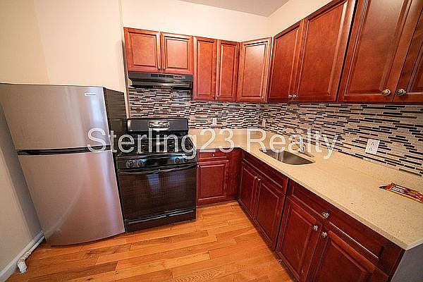 1st image of 2306 29th Ave APT 3F