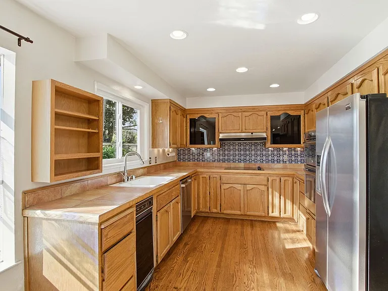 6137 Banner Dr — Photo 21