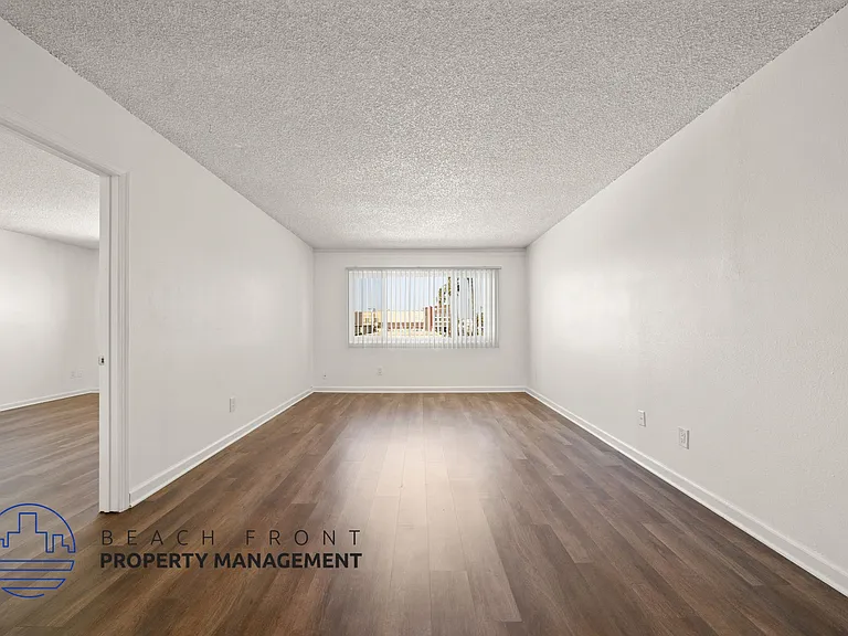 1261-1281 Rosecrans Ave. — Photo 16