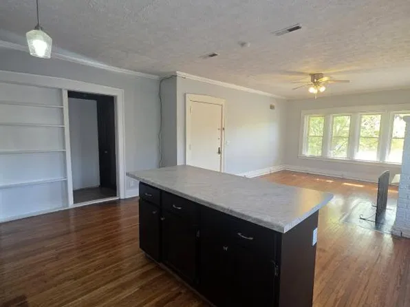 408 W Mulberry St APT 2W, Kokomo, IN 46901