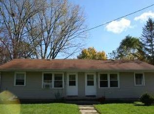 5876 Potter St, Haslett, MI 48840