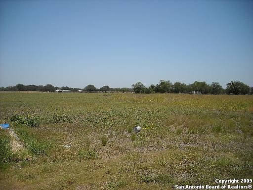 4th image of 180 County Road 465