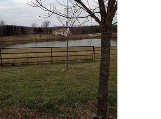 211 Leaning Oak Dr, Union, MO 63084