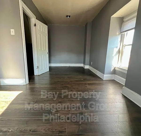 700 Pine St #2F — Photo 15
