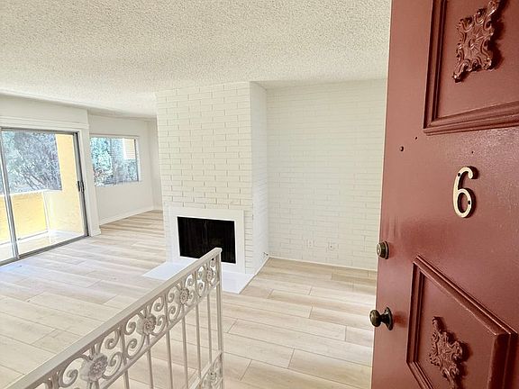 4th image of 1408 Armacost Ave APT 6