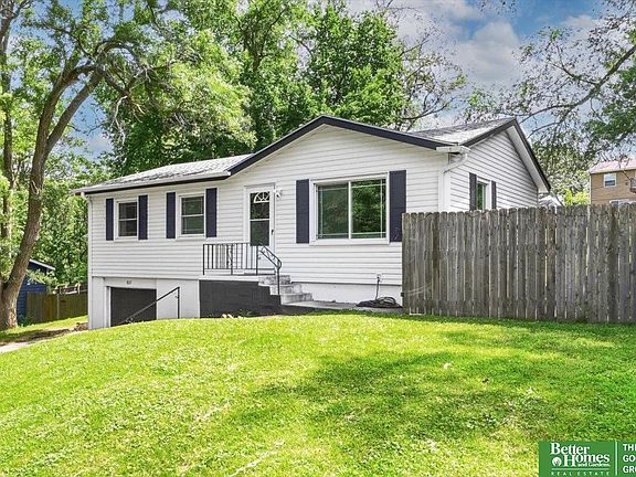 2nd image of 803 Terrace Ave