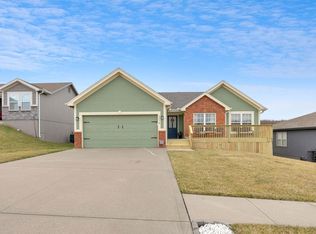2214 Pike St, Saint Joseph, MO 64503