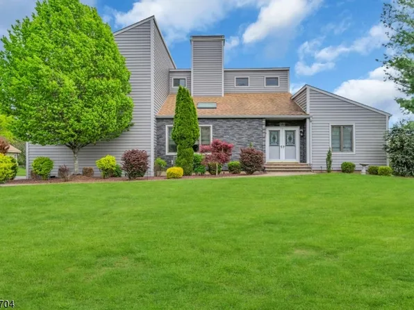 580 Cabot Hill Rd, Bridgewater Twp., NJ 08807