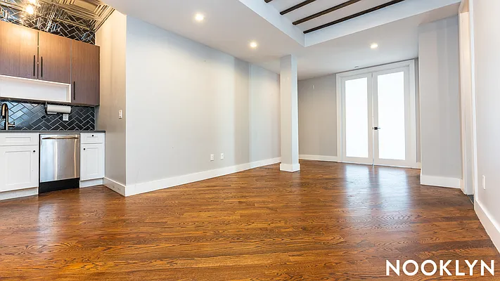 Rented by Nooklyn NYC LLC | media 1