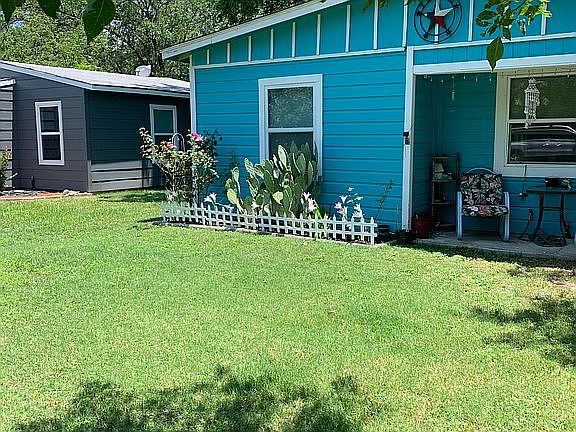 4th image of 2802 Cedar Park Blvd