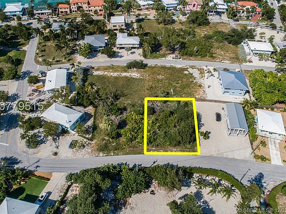 3rd image of 218 W Seaview Dr