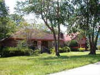 2nd image of 2196 Forest Lakes Blvd