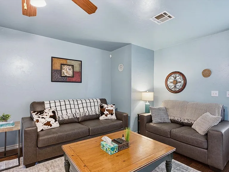 4713 Doe Run Dr — Photo 11