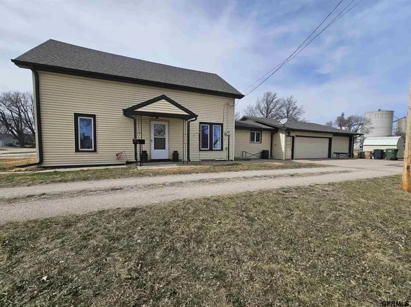 311 E Cheyenne St, Exeter, NE 68351