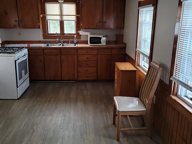 155 Grinnell St #2 — Photo 15