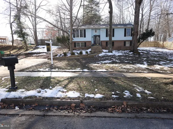 8301 Heatherwick Dr, Brandywine, MD 20613