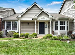 15809 Kersten Ridge Dr, Chesterfield, MO 63017