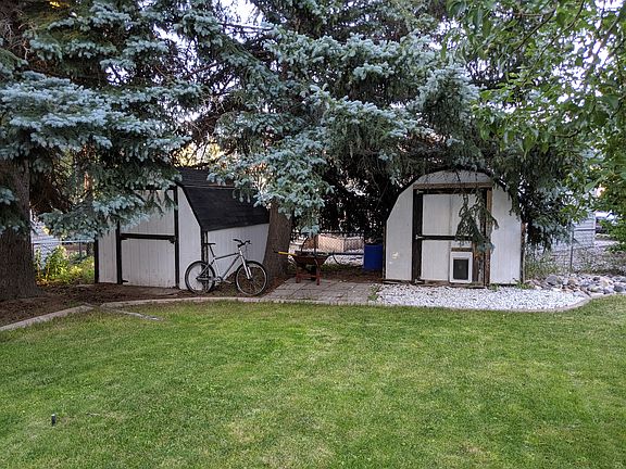 Backyard bully barns