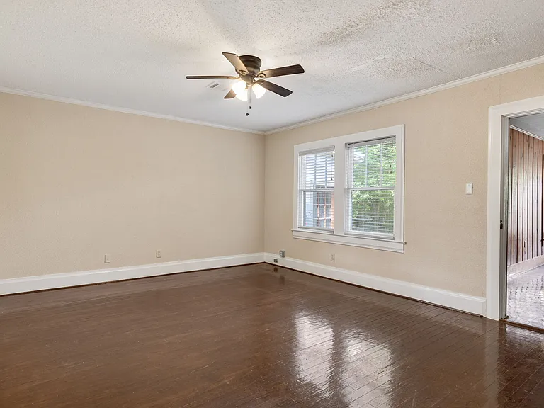 510 Wilson St — Photo 15