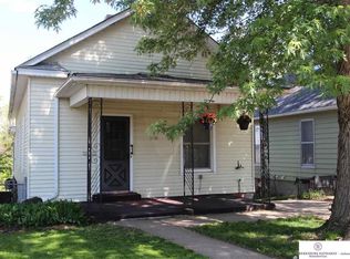 3021 S 19th St, Omaha, NE 68108