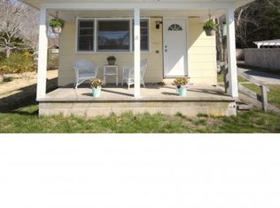 47 Fanning Ave, Hampton Bays, NY 11946