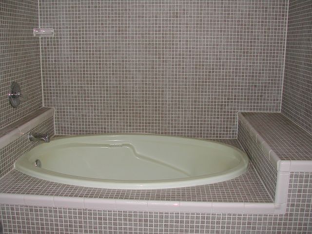 2nd image of 1122 Terry Ave
