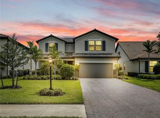 19797 The Place Blvd, Estero, FL 33928
