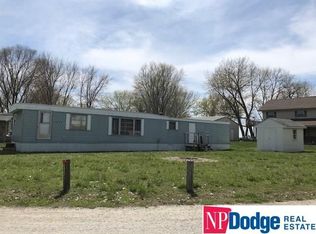 4844 Bay Cir, Tekamah, NE 68061