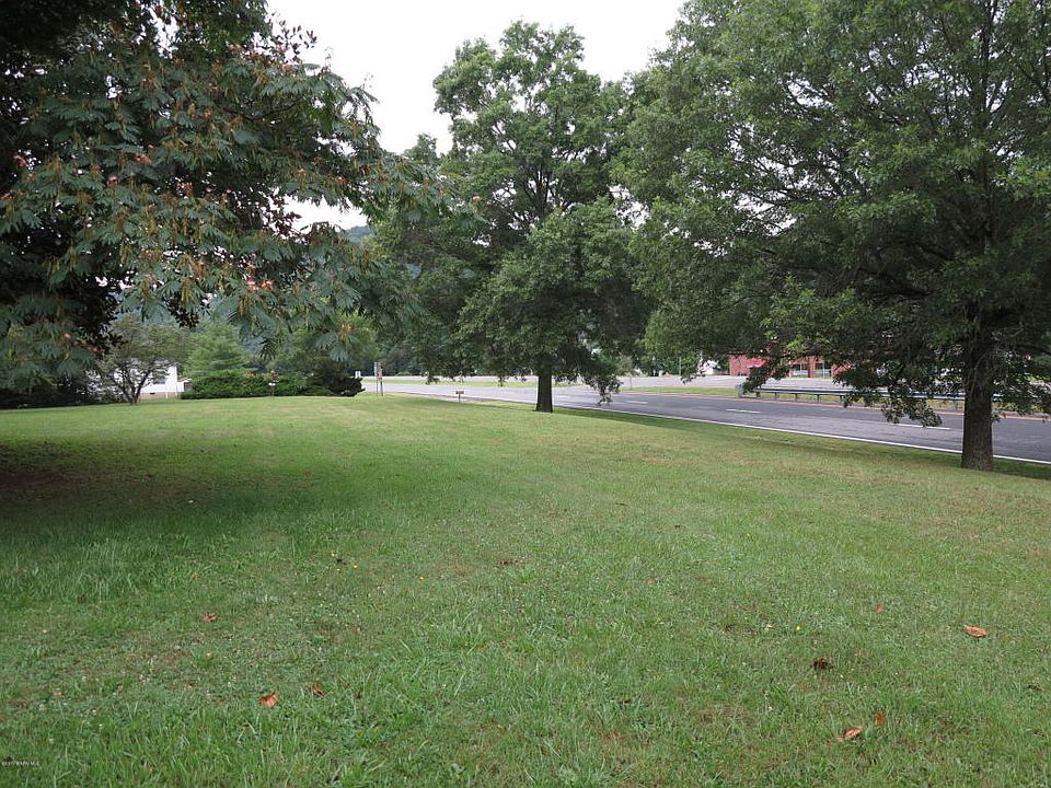 2nd image of 9417 Roanoke Rd