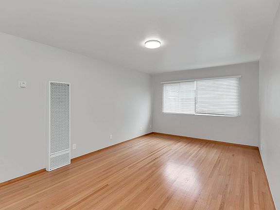 5th image of 1855 10th Ave APT 2