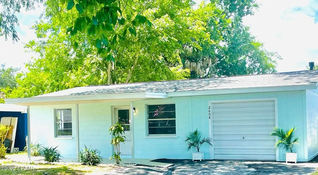 2608 Anastasia Dr — Photo 1