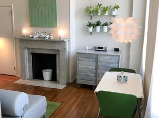 2224 Green St APT 4, Philadelphia, PA 19130