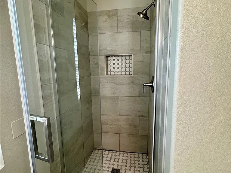 297 Tustin Field Dr — Photo 30