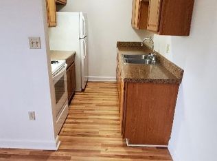 851 E Washington Ave APT A1, Vinton, VA 24179