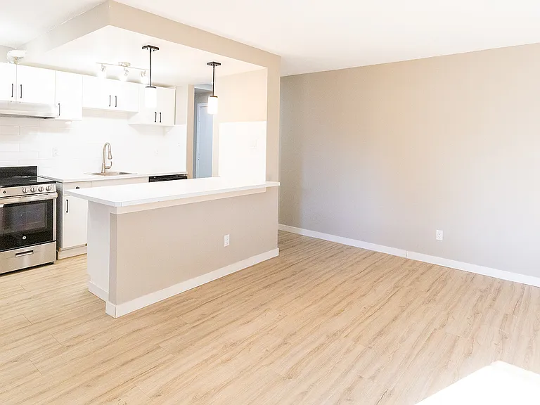 312 3rd Ave NE — Photo 19