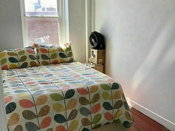 5th image of 56 2nd Pl APT 3
